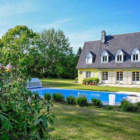 La Fontaine Dort Bed and Breakfast Tessy-sur-Vire Eksteriør billede