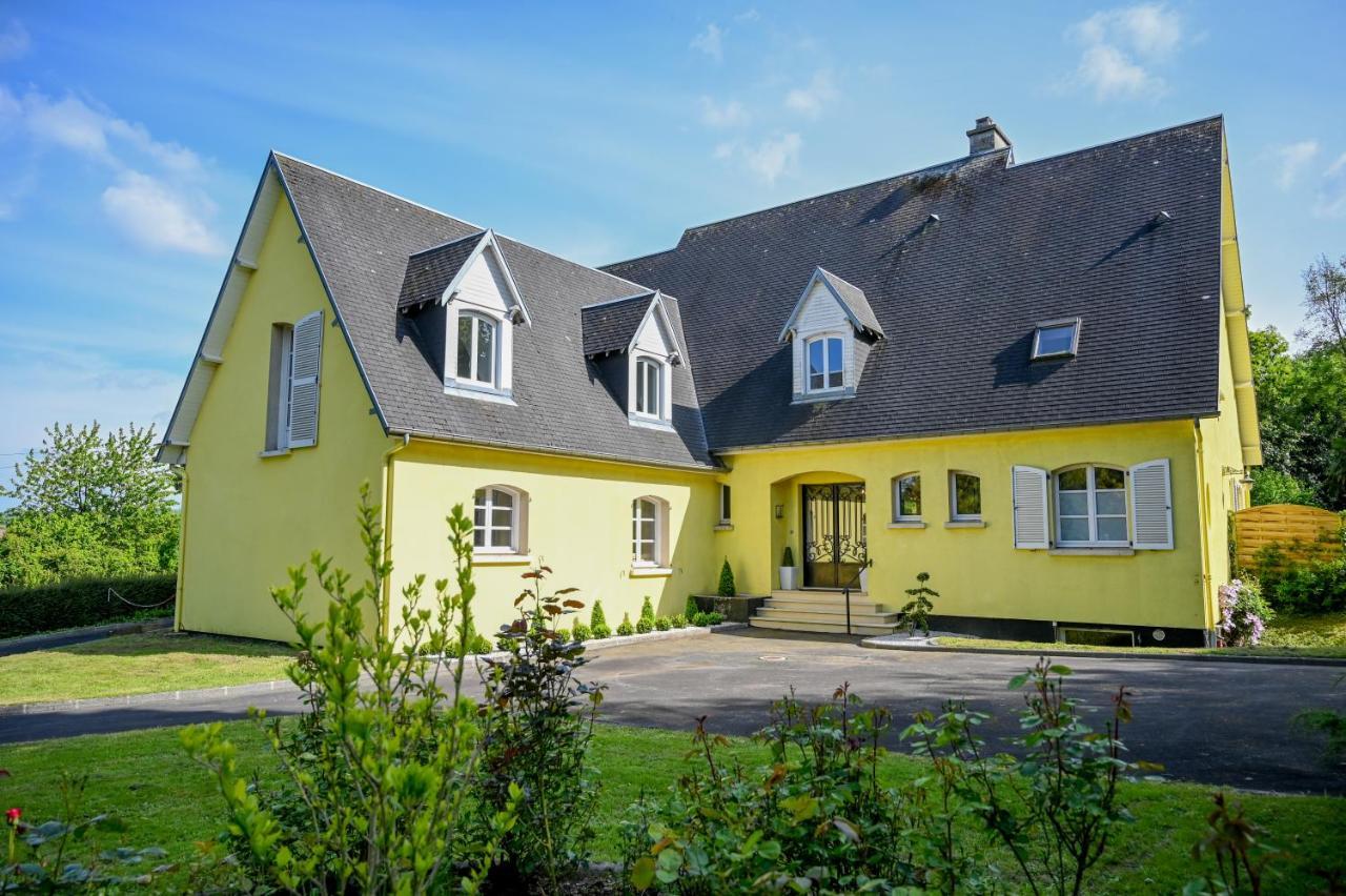La Fontaine Dort Bed and Breakfast Tessy-sur-Vire Eksteriør billede